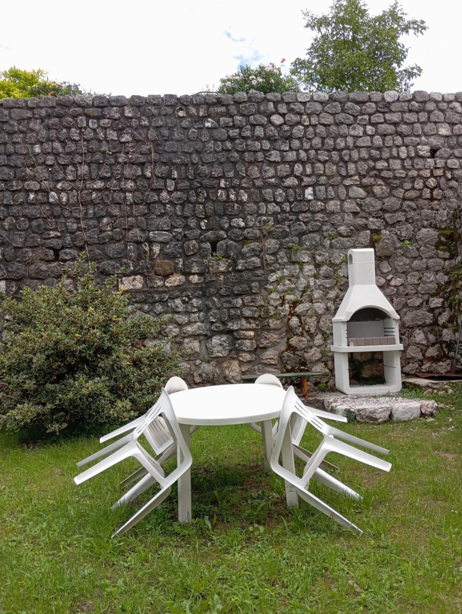 Appartamento Taverna Gattolini Venzone Εξωτερικό φωτογραφία